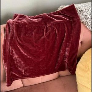 Velvet skirt